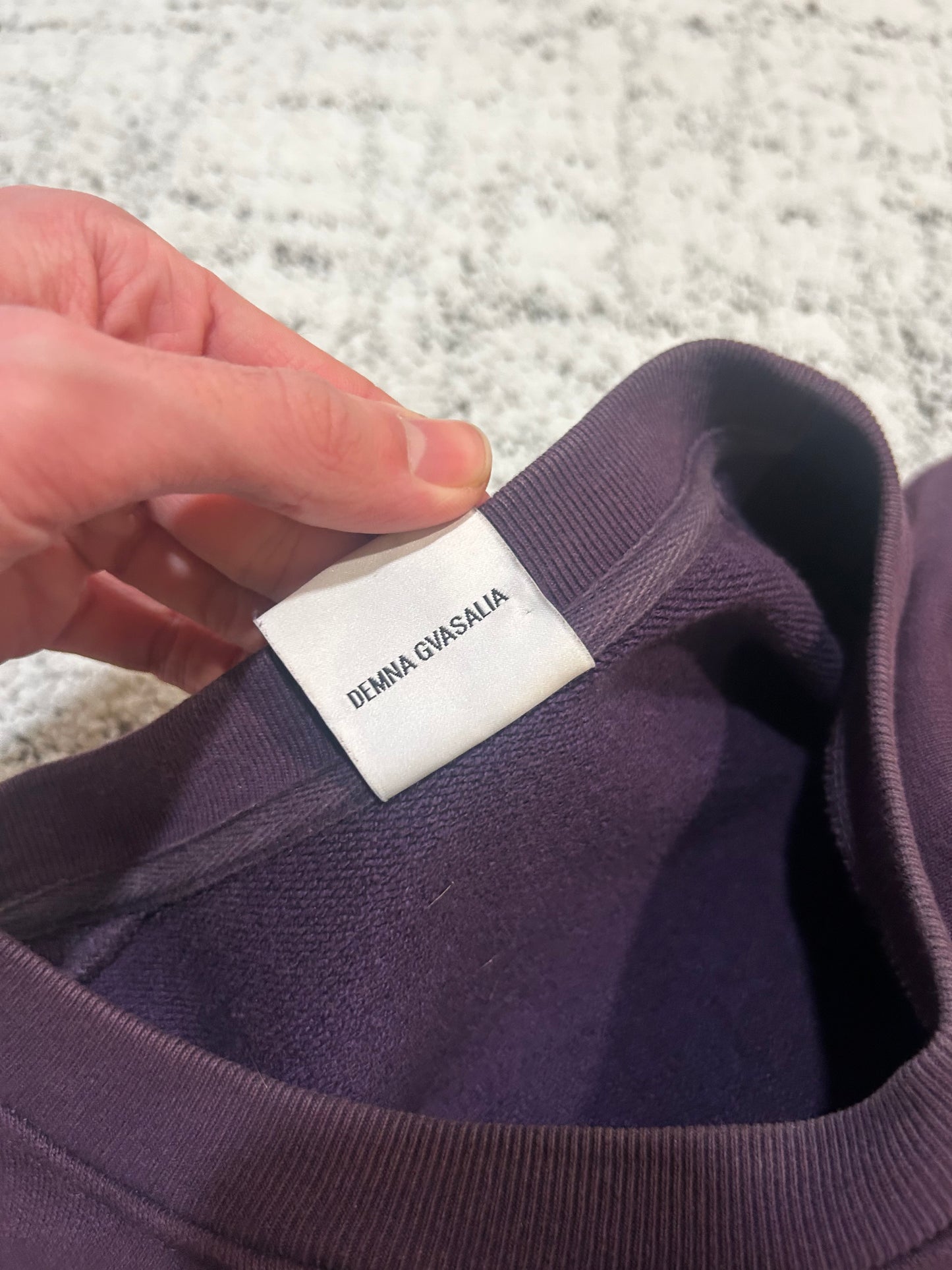 Vetements AH/17 ‘unskinny’ crewneck
